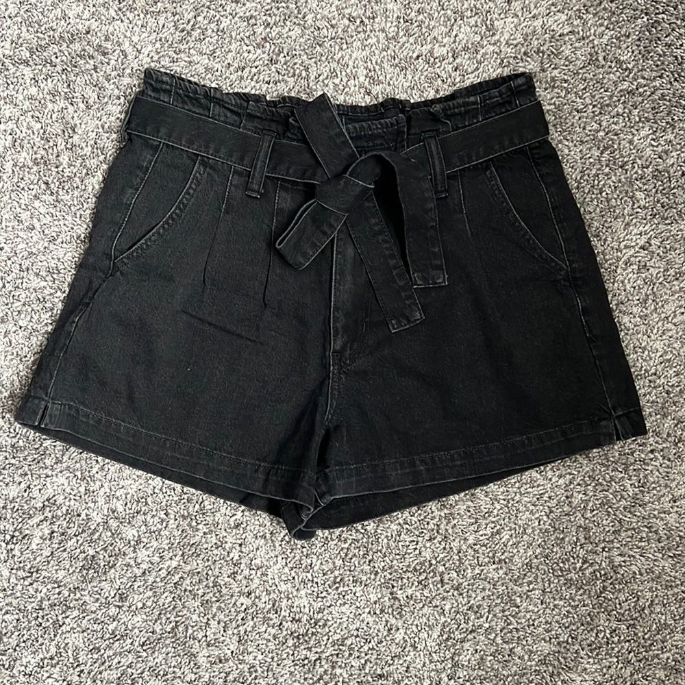 American Eagle Mom Short